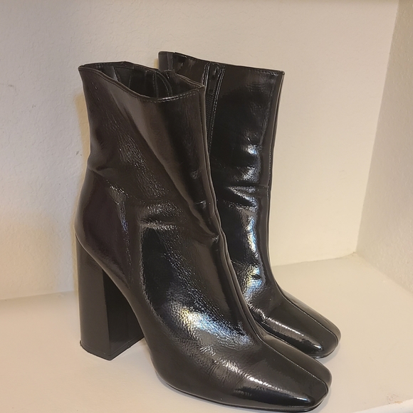 Liliana Shoes - Liliana Shiny Black Boots